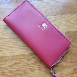 NWT Anne Klein Wallet